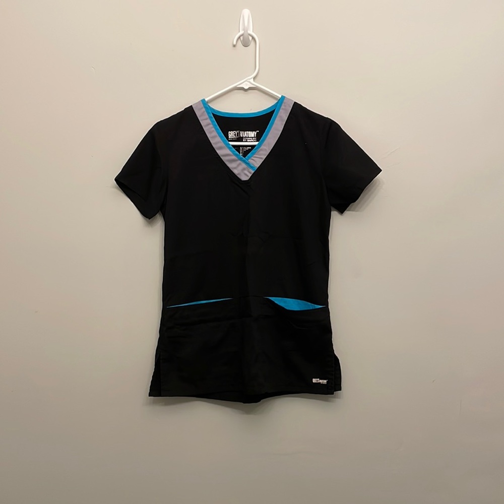 Black scrub top